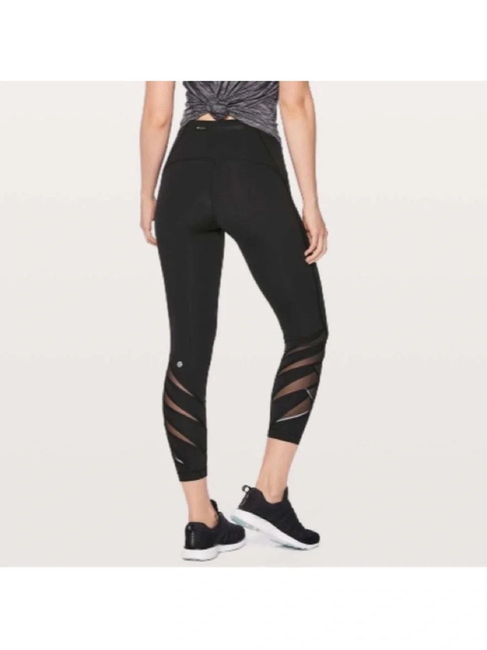 Lululemon Black Motionful 7/8 Tight 25
